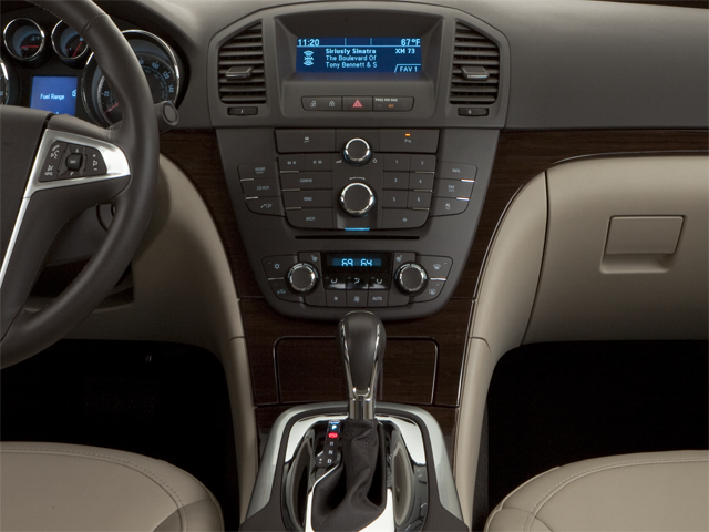 2011 Buick REGAL SEDAN
