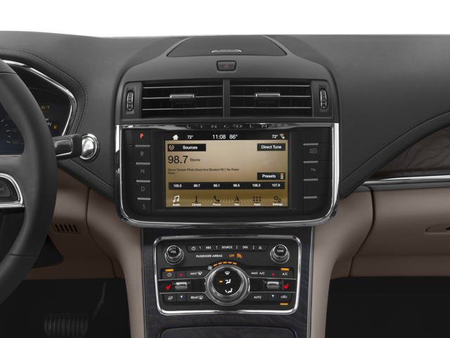 2017 Lincoln Continental Select