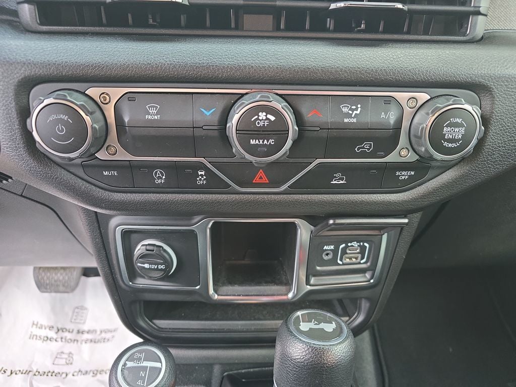 2024 Jeep Wrangler Sport