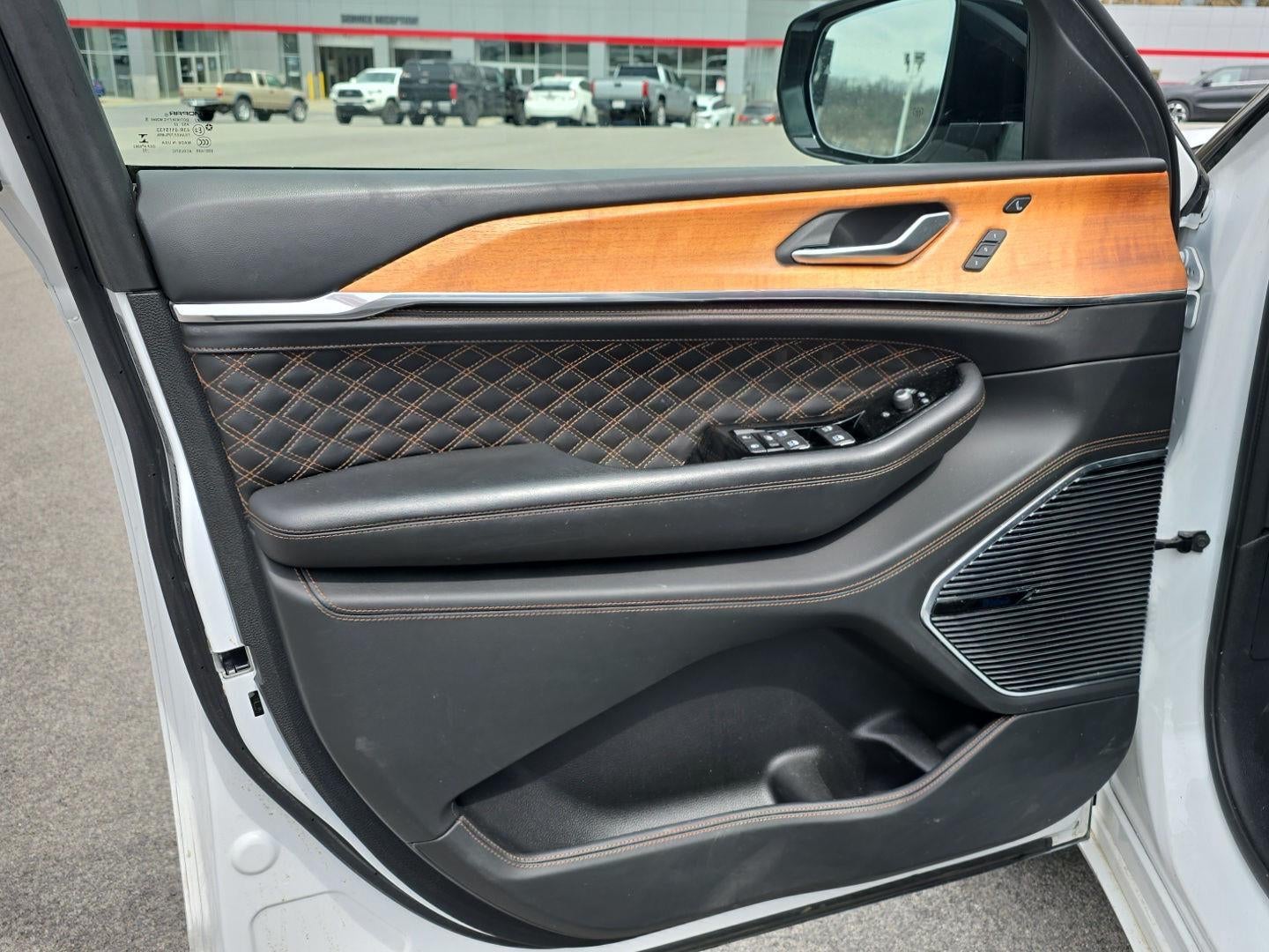 2022 Jeep Grand Cherokee 4xe Summit Reserve