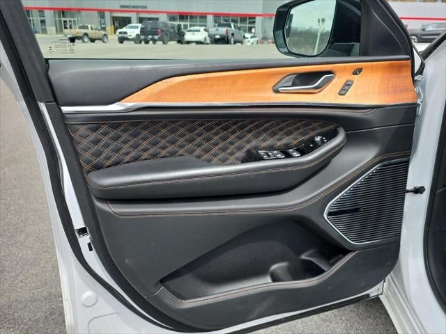 2022 Jeep Grand Cherokee 4xe Summit Reserve