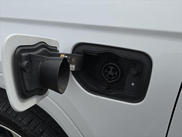 2022 Jeep Grand Cherokee 4xe Summit Reserve