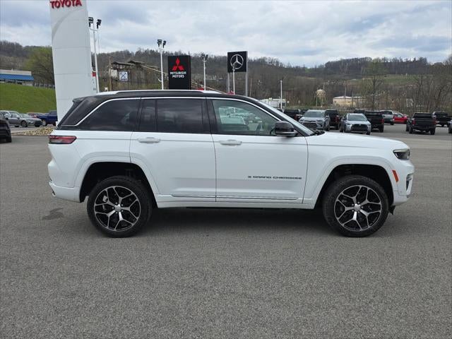 2022 Jeep Grand Cherokee 4xe Summit Reserve