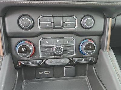 2022 Chevrolet Suburban High Country