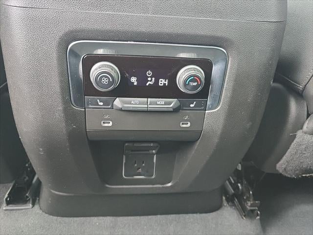 2022 Chevrolet Suburban High Country