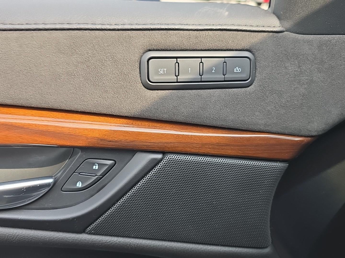 2019 Cadillac Escalade ESV Premium Luxury