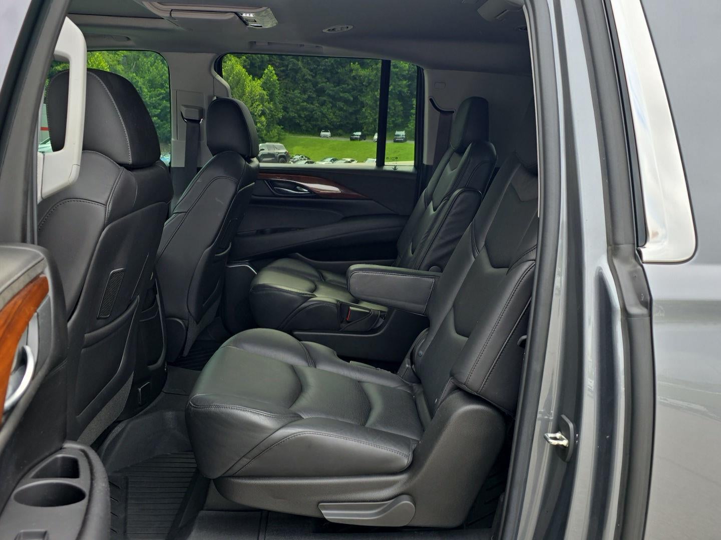 2019 Cadillac Escalade ESV Premium Luxury