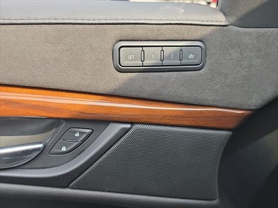 2019 Cadillac Escalade ESV Premium Luxury