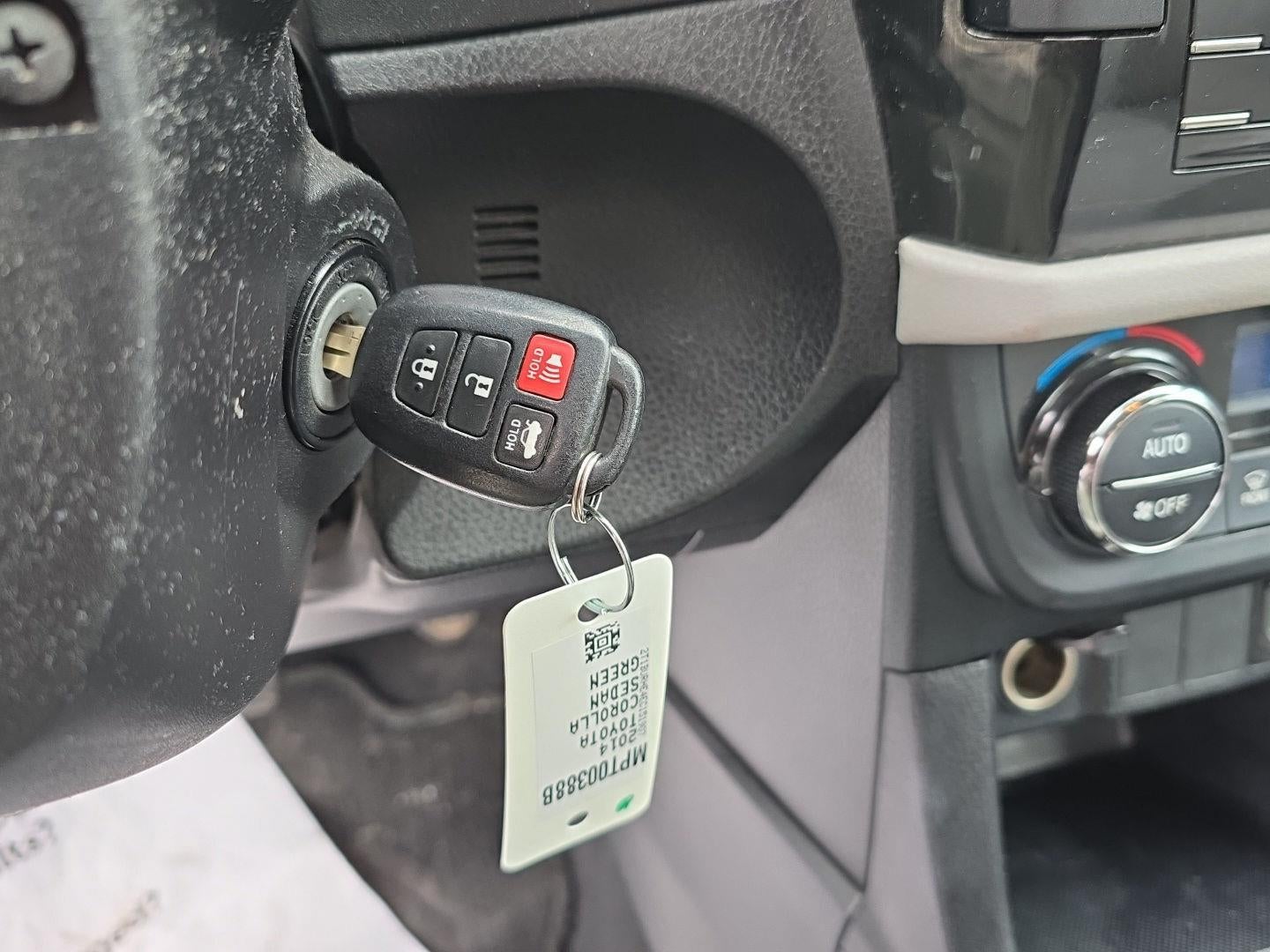 2014 Toyota Corolla LE