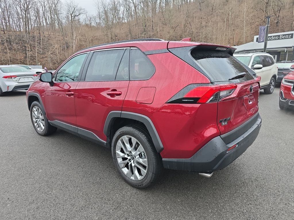 2025 Toyota RAV4 XLE Premium