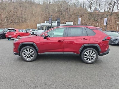 2025 Toyota RAV4 XLE Premium