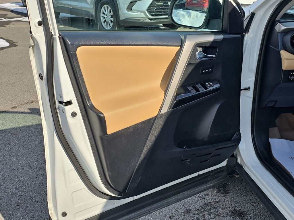 2016 Toyota RAV4 Limited