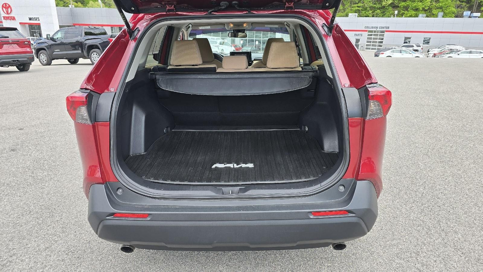 2019 Toyota RAV4 LE