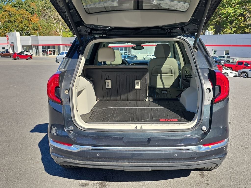 2022 GMC Terrain Denali