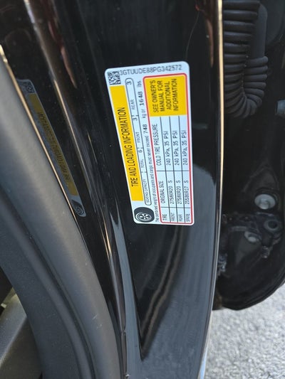 2023 GMC Sierra 1500 SLT