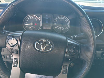 2023 Toyota Tacoma TRD Sport V6