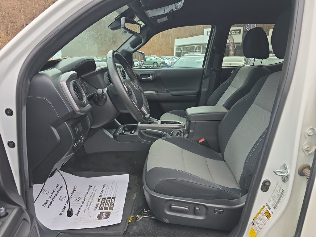 2023 Toyota Tacoma TRD Off-Road V6