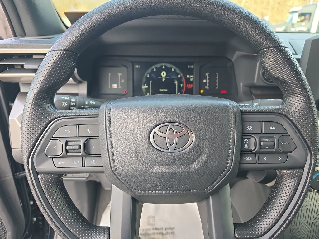 2025 Toyota Tacoma SR5