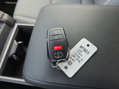 2025 Toyota Tacoma SR5