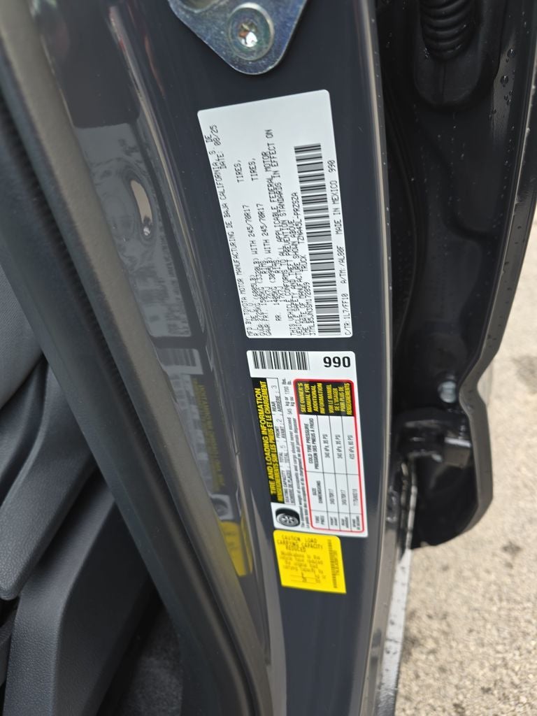 2025 Toyota Tacoma SR5