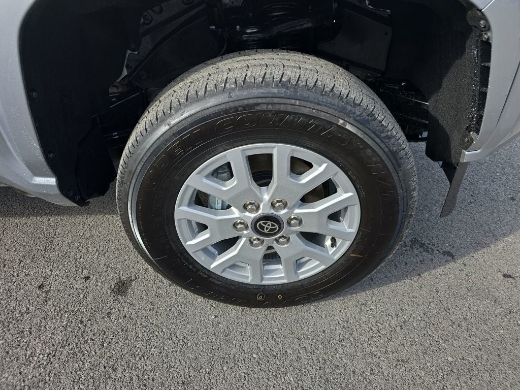 2025 Toyota Tacoma SR5