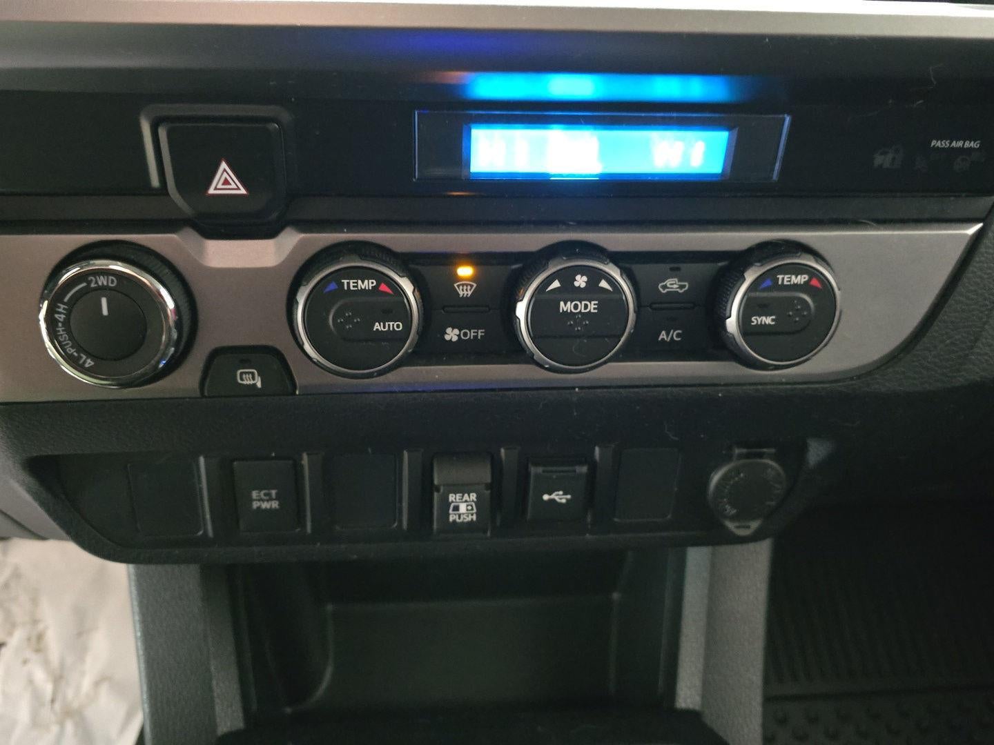 2022 Toyota Tacoma SR5 V6