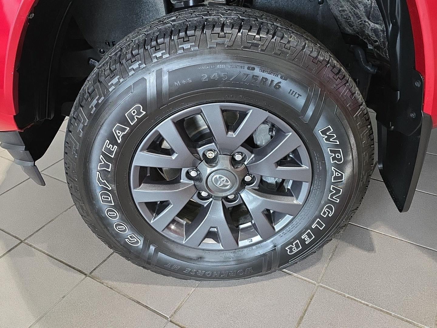 2022 Toyota Tacoma SR5 V6