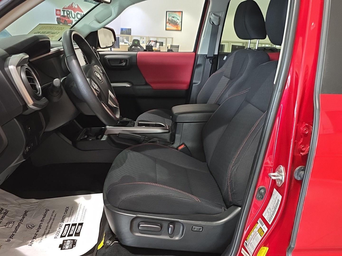 2022 Toyota Tacoma SR5 V6