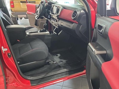 2022 Toyota Tacoma SR5 V6