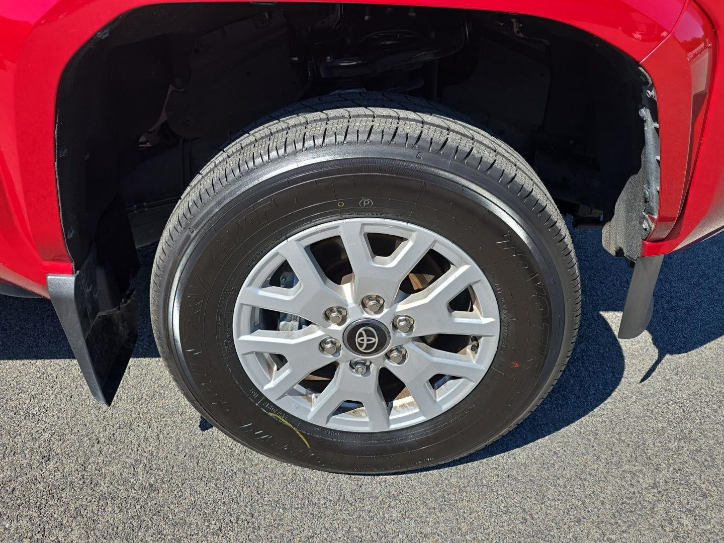 2025 Toyota Tacoma SR5