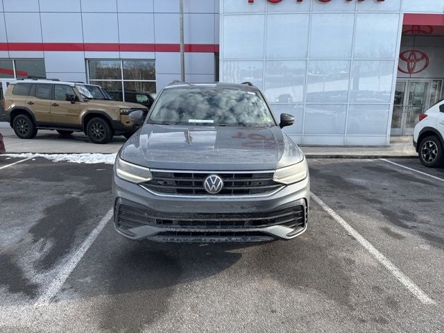2023 Volkswagen Tiguan 2.0T SE R-Line Black