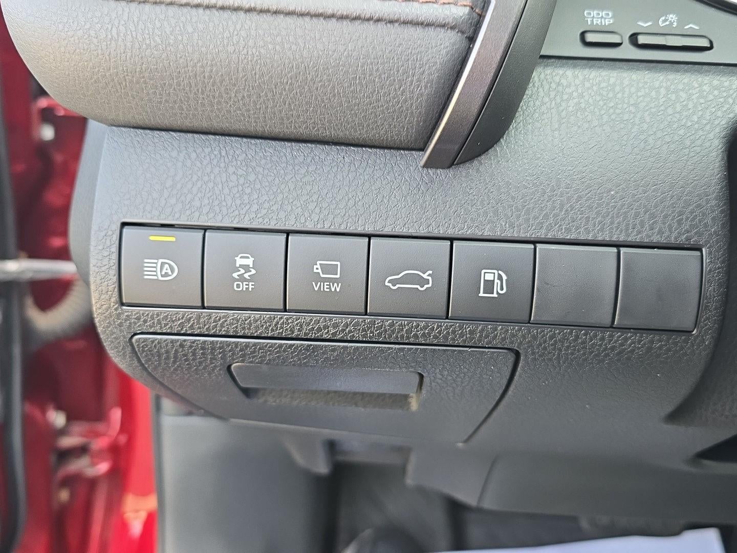 2018 Toyota Camry Hybrid XLE