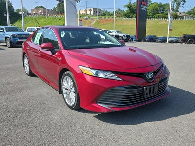 2018 Toyota Camry Hybrid XLE