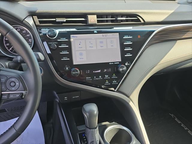 2018 Toyota Camry Hybrid XLE