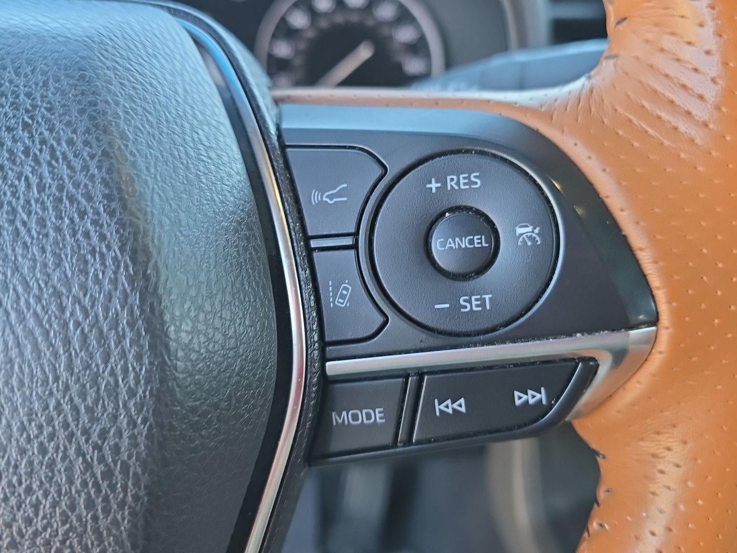 2020 Toyota Avalon Hybrid Limited