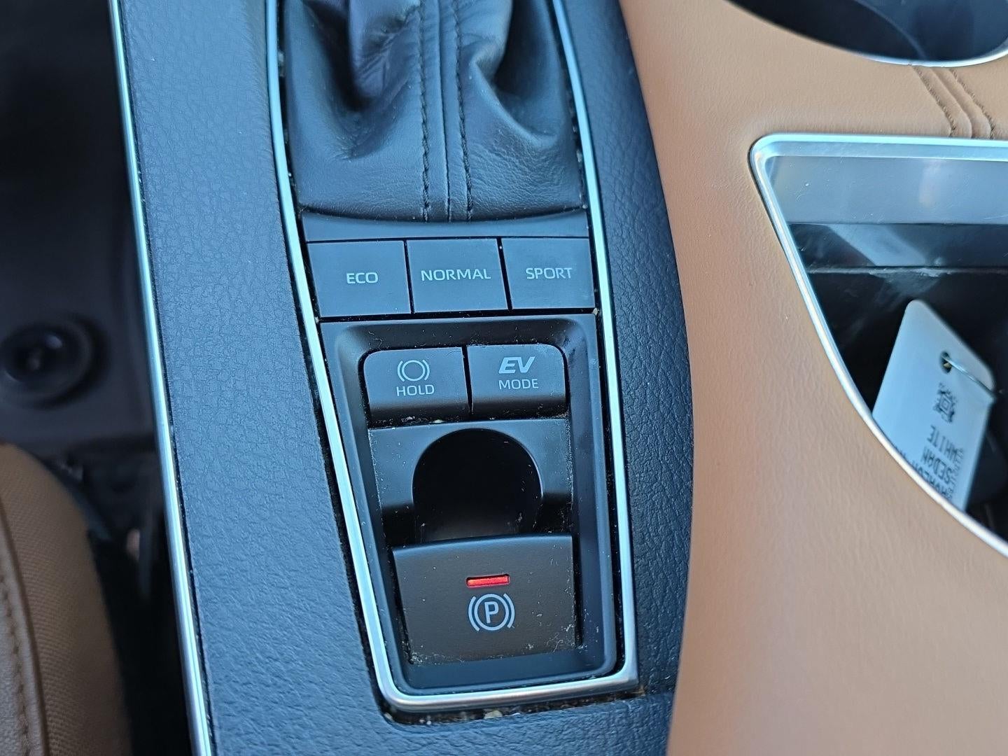 2020 Toyota Avalon Hybrid Limited