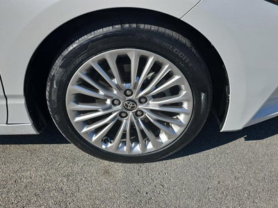 2020 Toyota Avalon Hybrid Limited