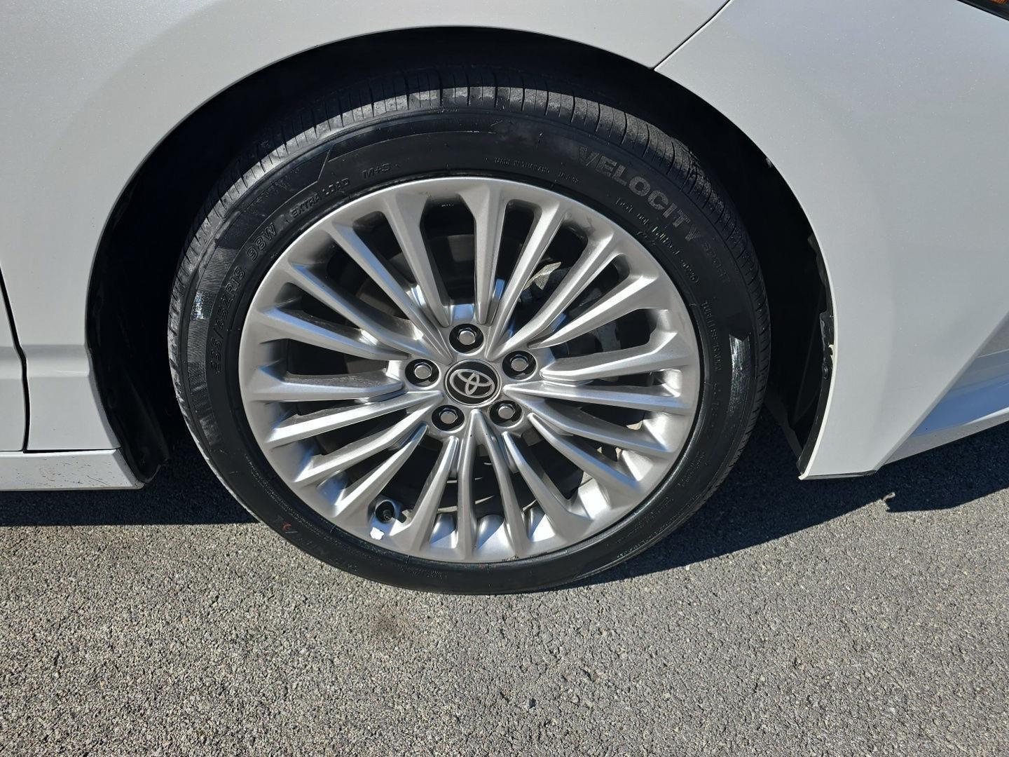 2020 Toyota Avalon Hybrid Limited