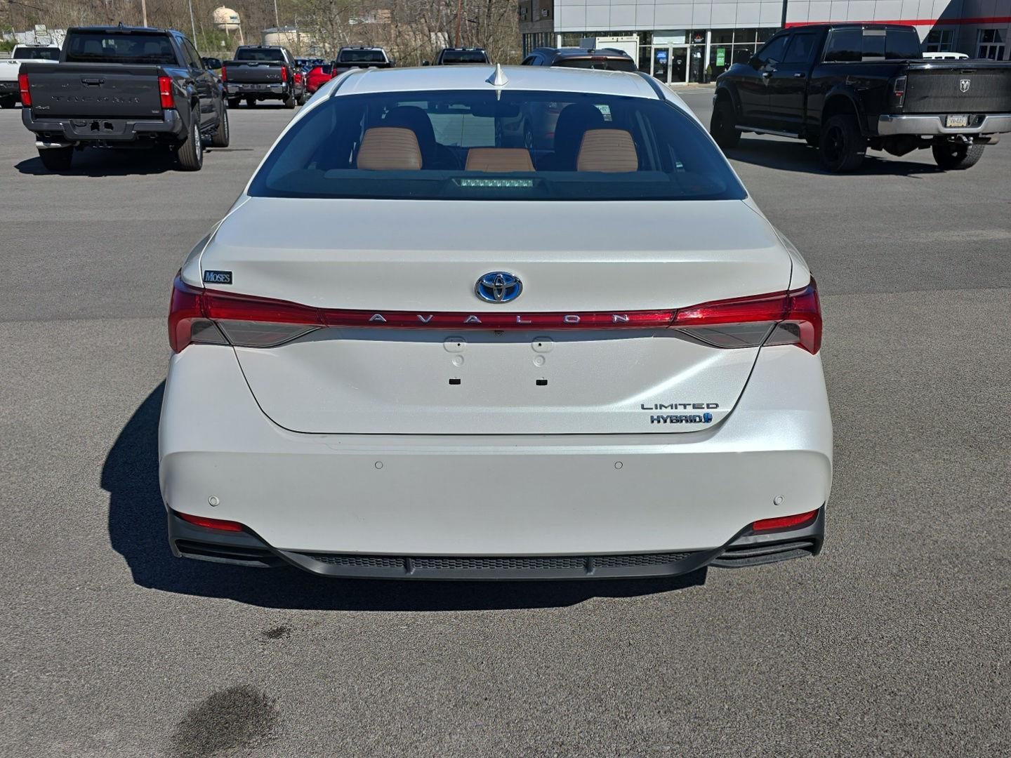 2020 Toyota Avalon Hybrid Limited