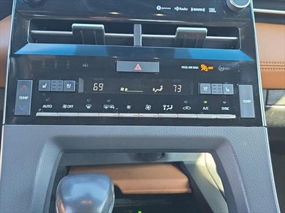 2020 Toyota Avalon Hybrid Limited