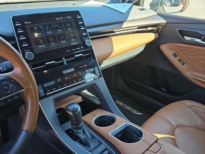 2020 Toyota Avalon Hybrid Limited