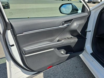 2024 Toyota Camry Hybrid SE