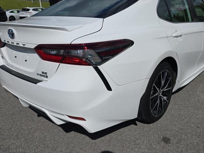 2024 Toyota Camry Hybrid SE