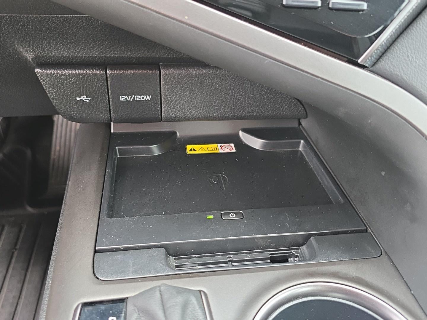 2024 Toyota Camry Hybrid XSE