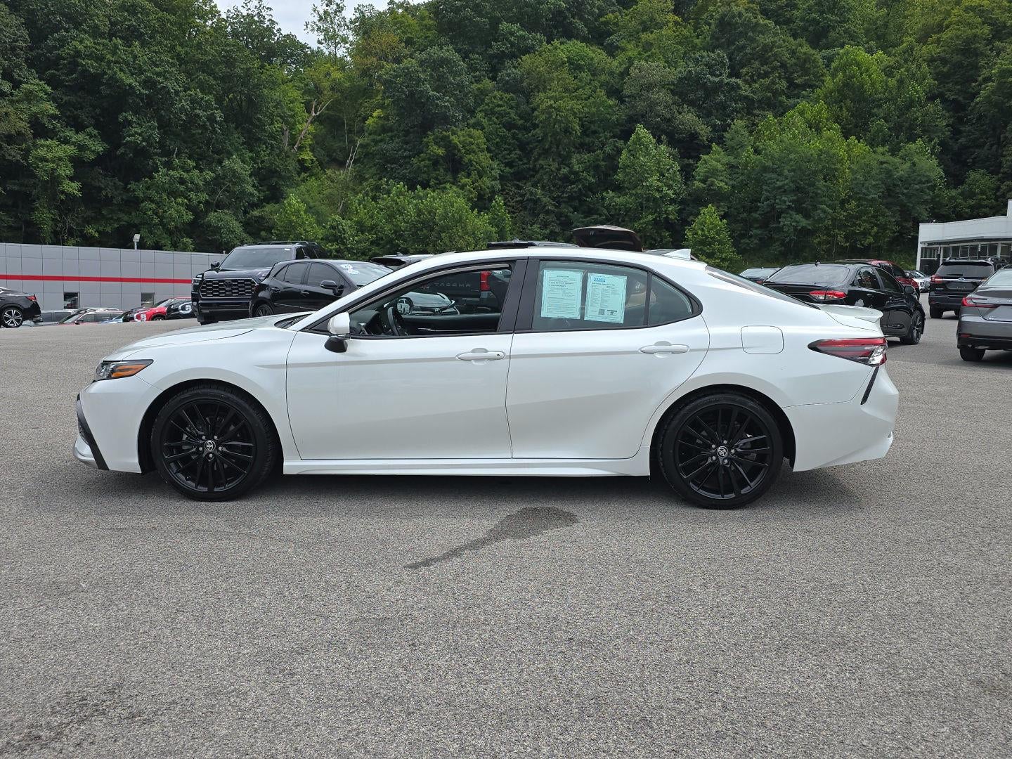 2024 Toyota Camry Hybrid XSE