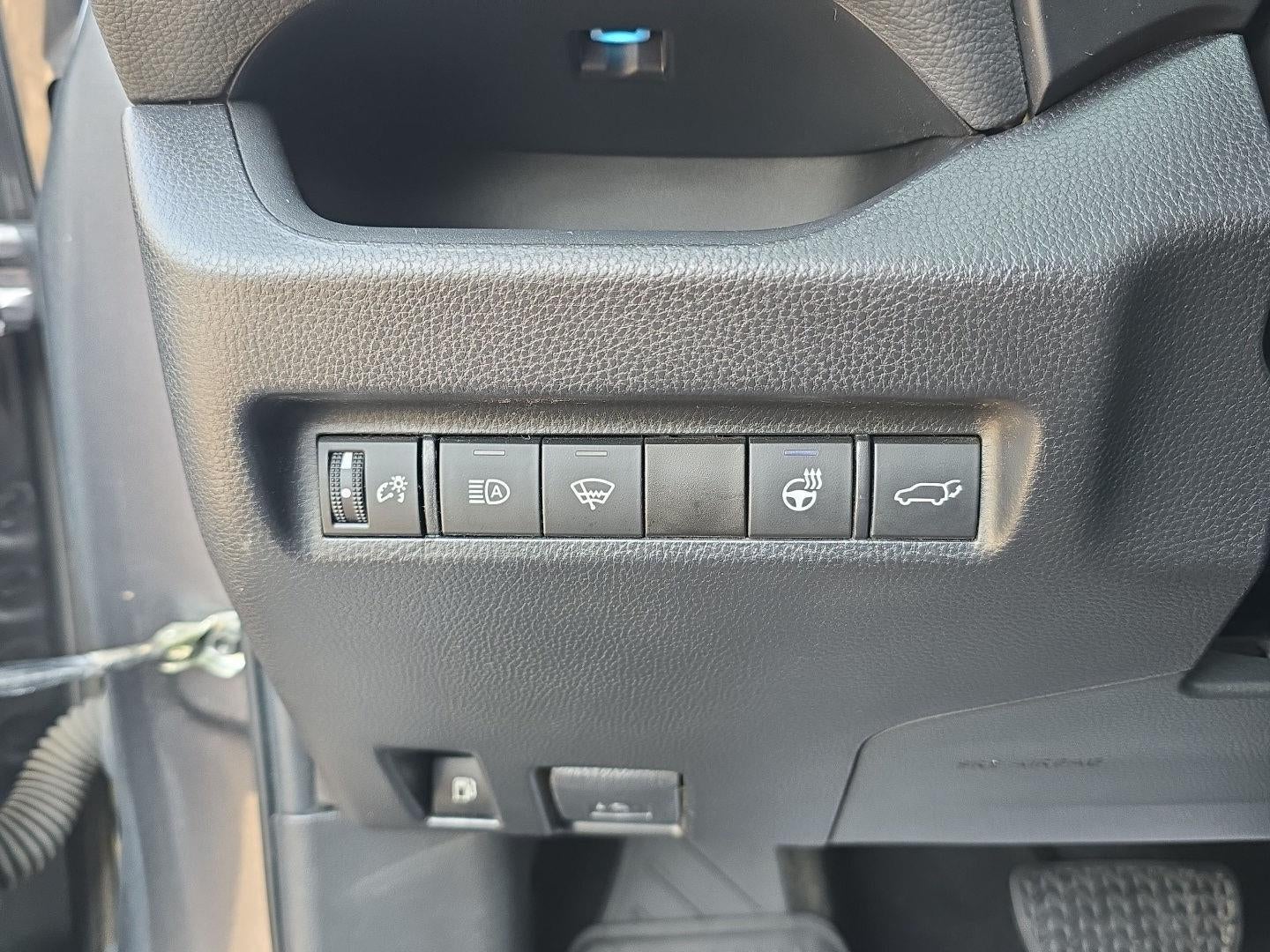 2022 Toyota RAV4 Hybrid XSE