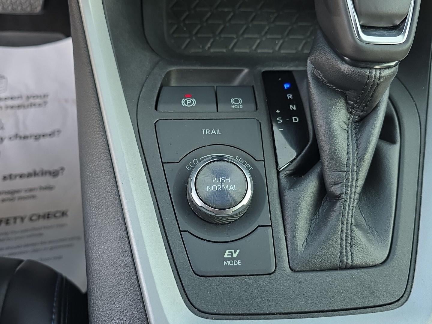2022 Toyota RAV4 Hybrid XSE