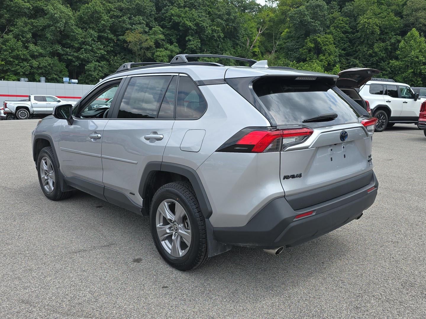 2024 Toyota Rav4 Hybrid XLE