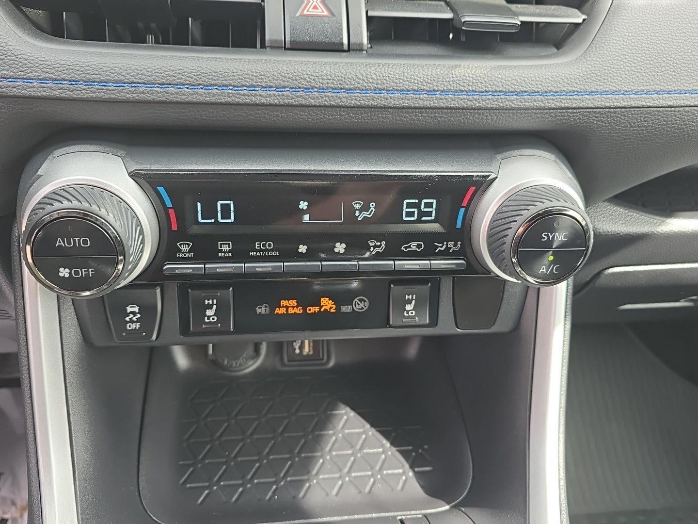 2024 Toyota RAV4 Hybrid SE