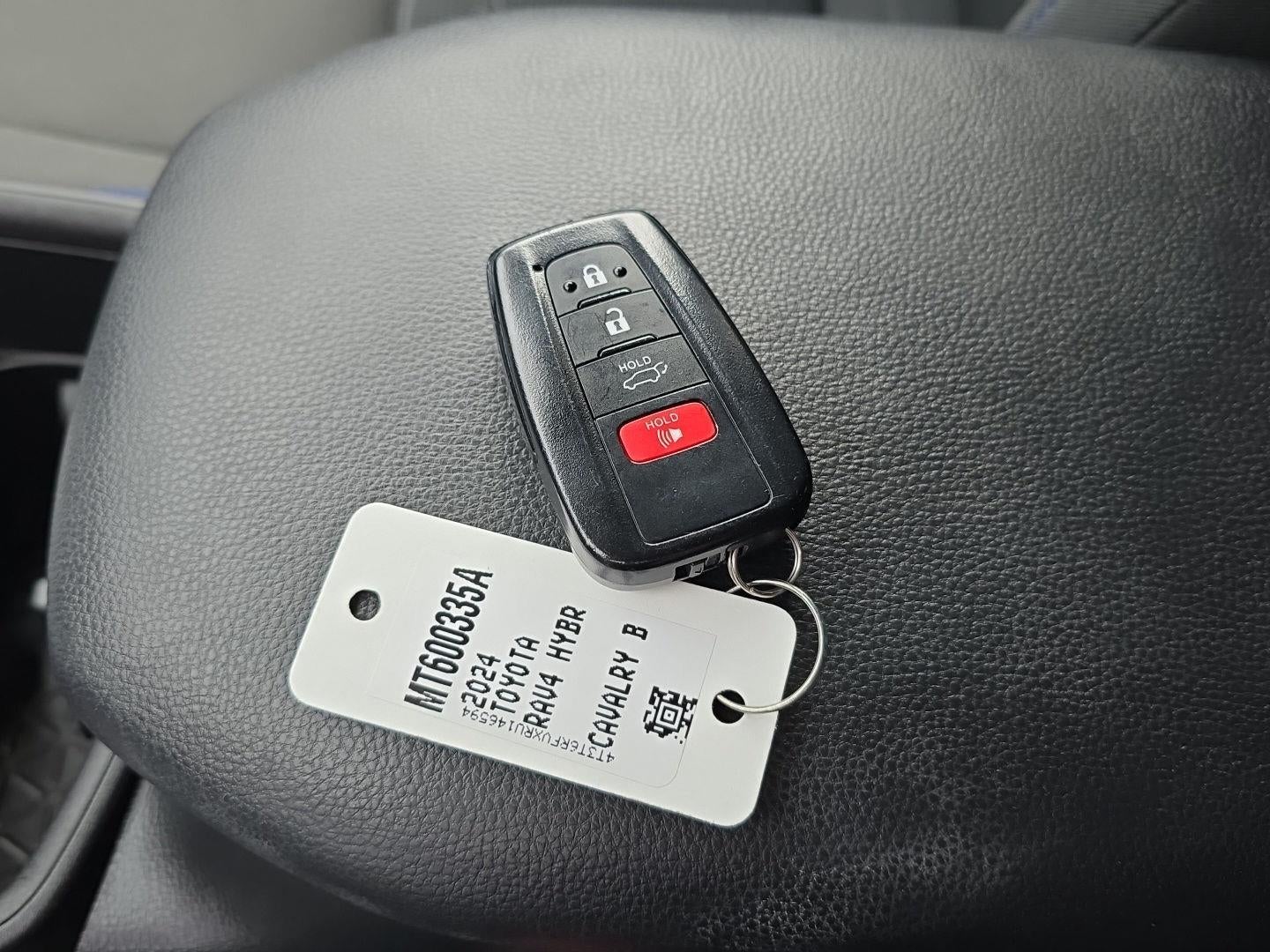 2024 Toyota RAV4 Hybrid SE